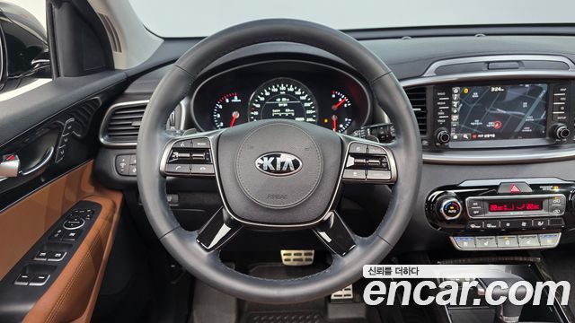 Kia Sorento 2018 — photo 13