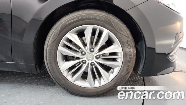Hyundai Grandeur 2015 — photo 5