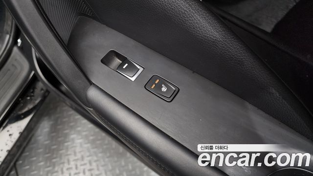 Hyundai Grandeur 2015 — photo 18