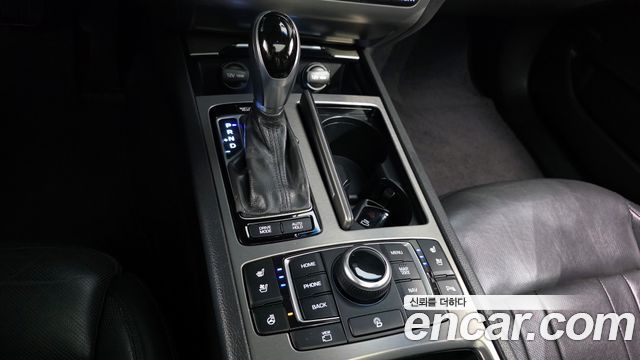 Hyundai Genesis 2015 — photo 9
