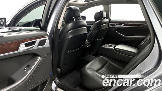 Hyundai Genesis 2015 — photo 12