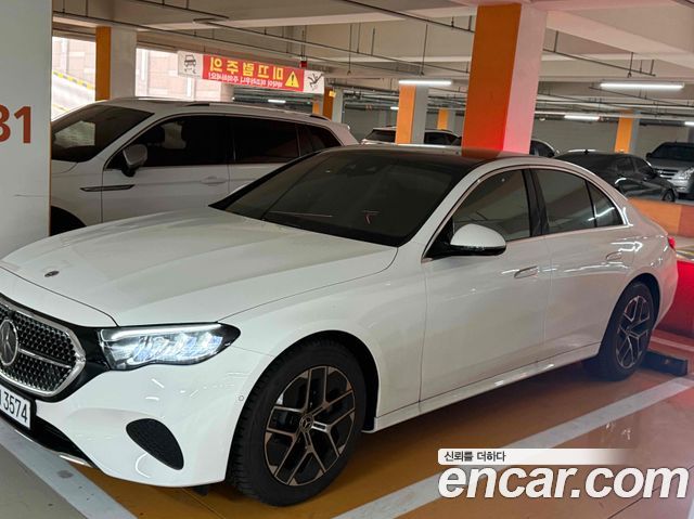 Mercedes-Benz E-Class 2026 — photo 1