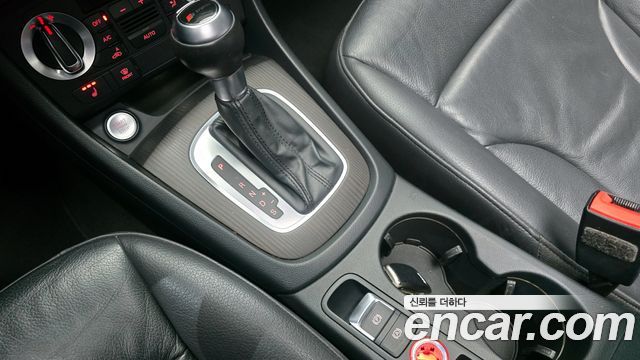 Audi Q3 2015 — photo 9
