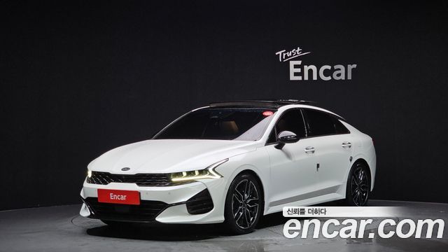 Kia K5 2020 — photo 1