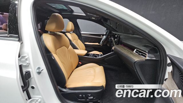 Kia K5 2020 — photo 11
