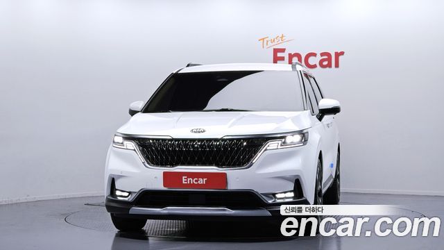 Kia Canival 2021 — photo 3