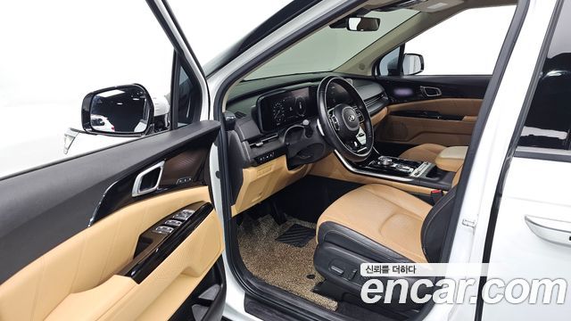 Kia Canival 2021 — photo 11