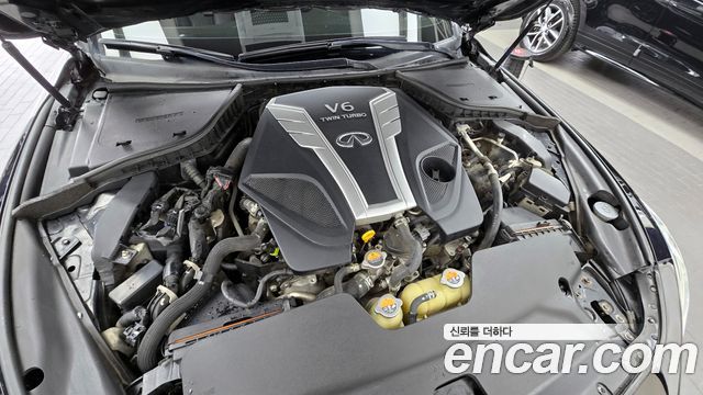 Infiniti Q60 2018 — photo 6