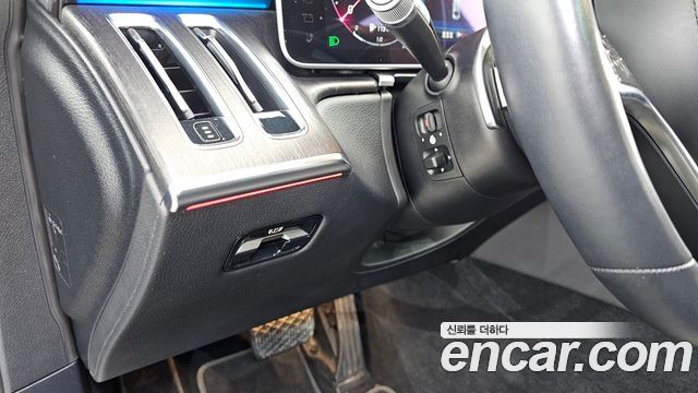 Mercedes-Benz S-Class 2021 — photo 13