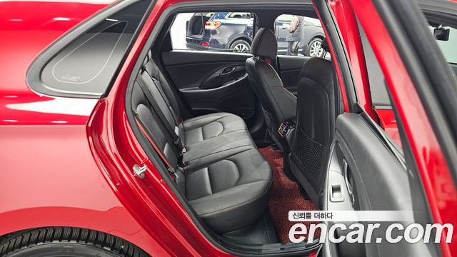 Hyundai i30 2020 — photo 12