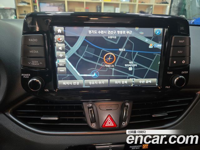 Hyundai i30 2020 — photo 14