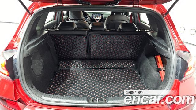 Hyundai i30 2020 — photo 20