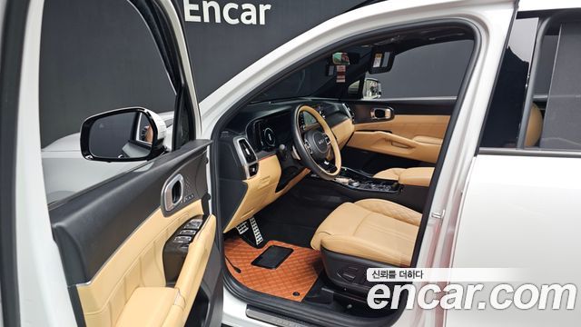Kia Sorento 2023 — photo 10