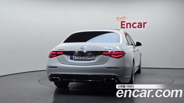 Mercedes-Benz S-Class 2024 — photo 4