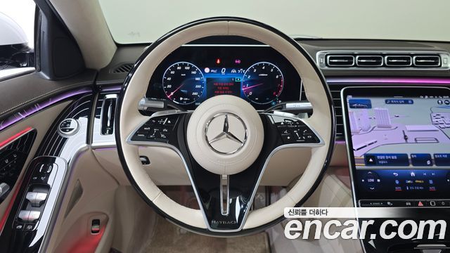 Mercedes-Benz S-Class 2024 — photo 13