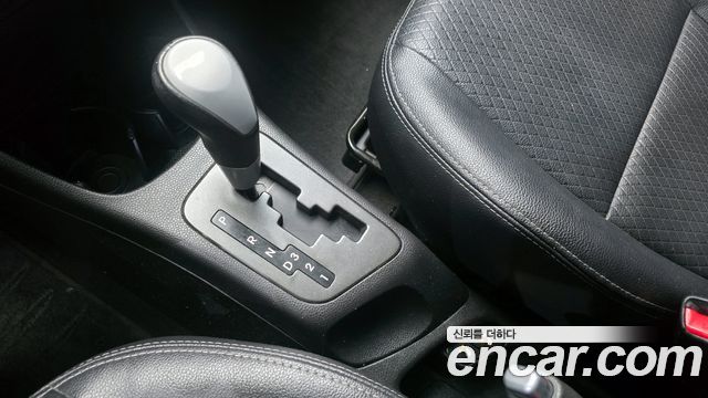Kia morning 2012 — photo 9