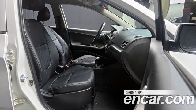 Kia morning 2012 — photo 10