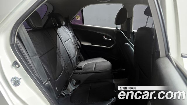 Kia morning 2012 — photo 12