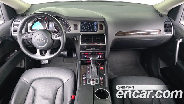 Audi Q7 2015 — photo 7