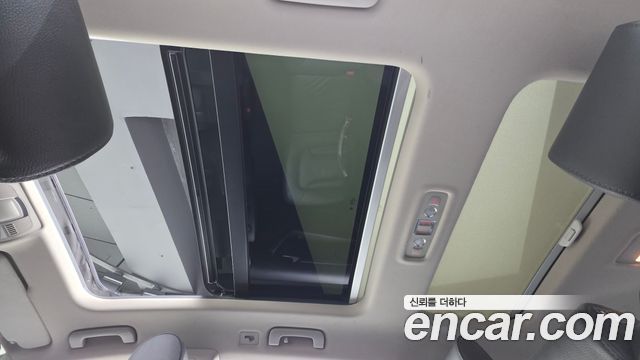Audi Q7 2015 — photo 19