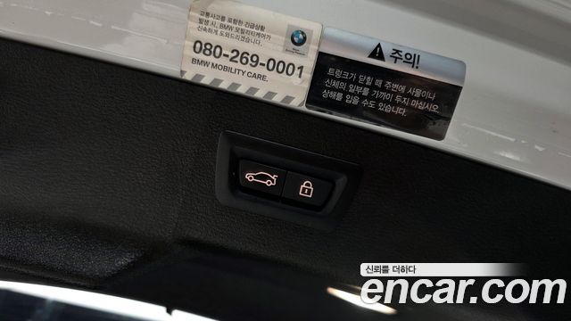 BMW X6 2018 — photo 17