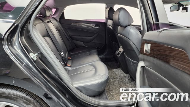 Hyundai Sonata 2018 — photo 12