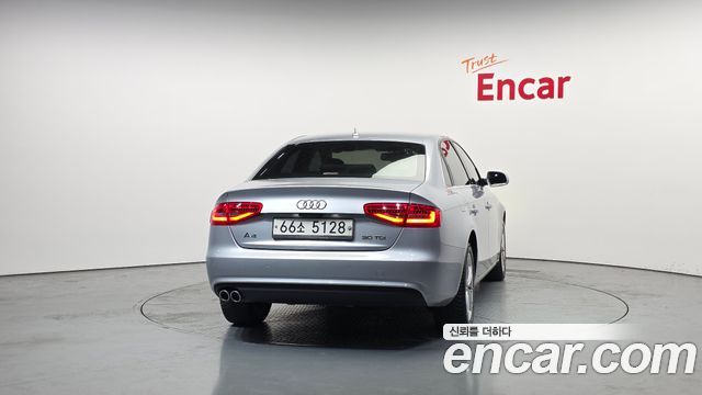 Audi A4 2015 — photo 4