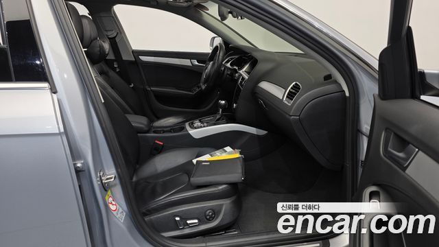 Audi A4 2015 — photo 11