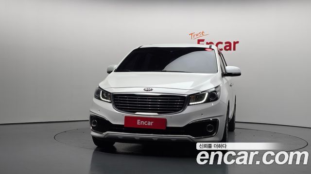 Kia Canival 2017 — photo 3