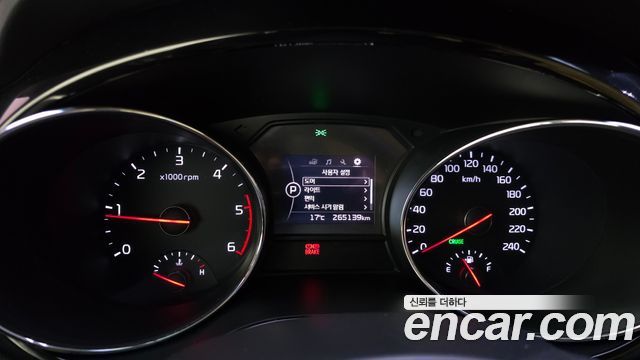 Kia Canival 2017 — photo 8