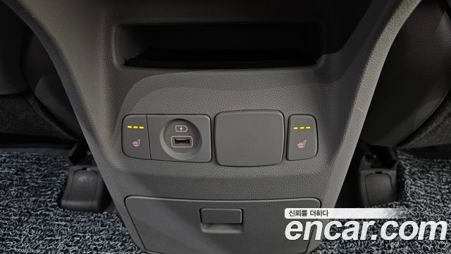 Kia Canival 2019 — photo 18