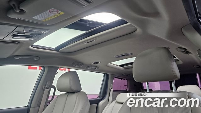 Kia Canival 2019 — photo 19