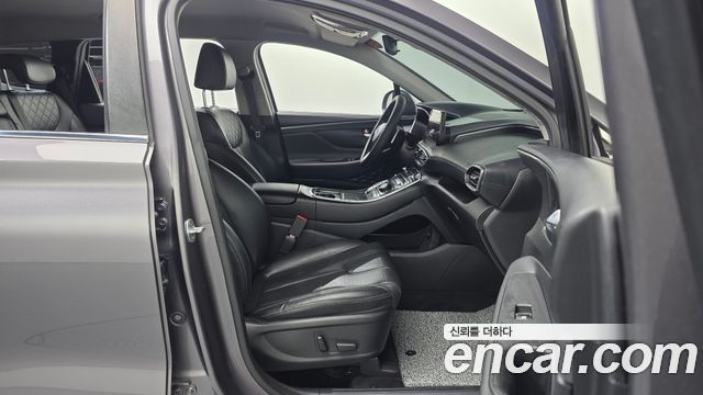 Hyundai Santafe 2021 — photo 16