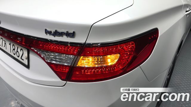 Hyundai Grandeur 2015 — photo 9