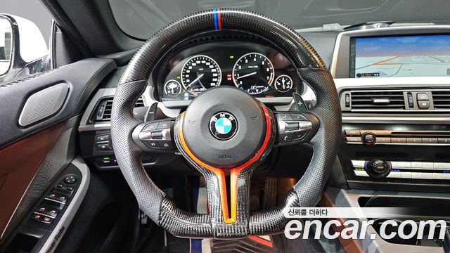 BMW 6-Series 2013 — photo 18