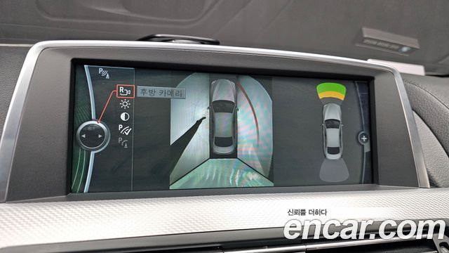 BMW 6-Series 2013 — photo 19