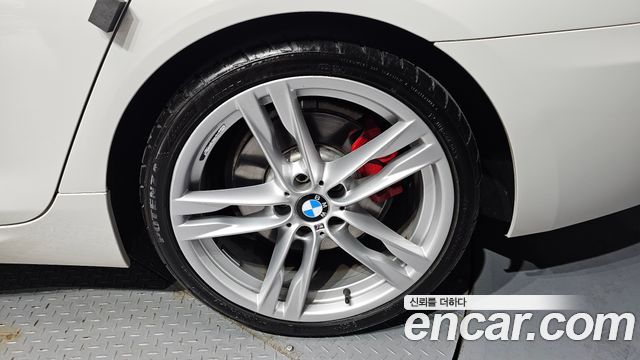 BMW 6-Series 2013 — photo 7