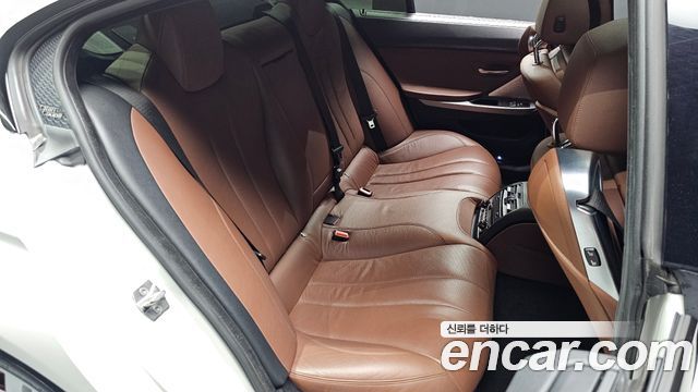 BMW 6-Series 2013 — photo 30