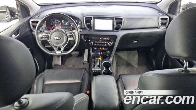 Kia Sportage 2016 — photo 10