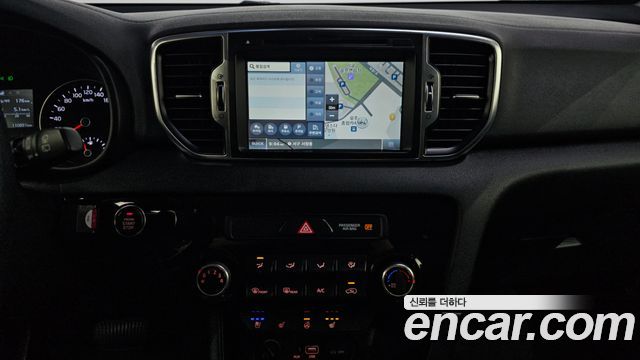 Kia Sportage 2016 — photo 20