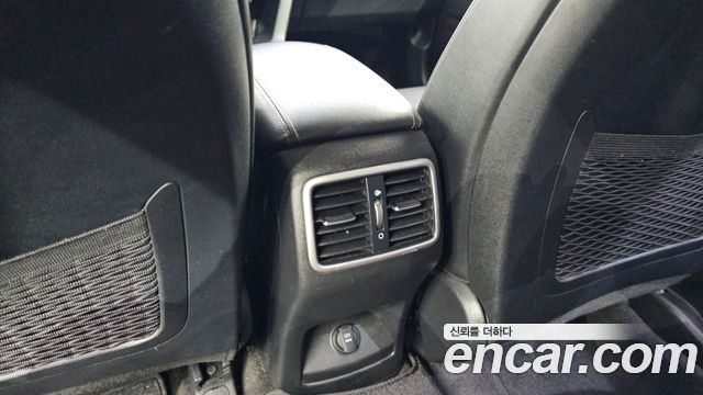 Kia Sportage 2016 — photo 25