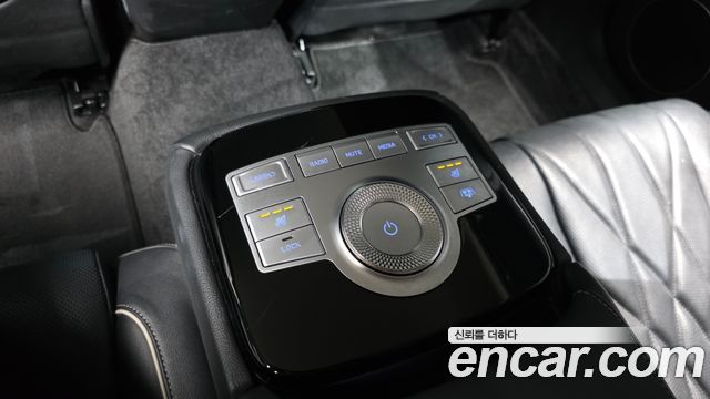 Genesis G80 2021 — photo 19