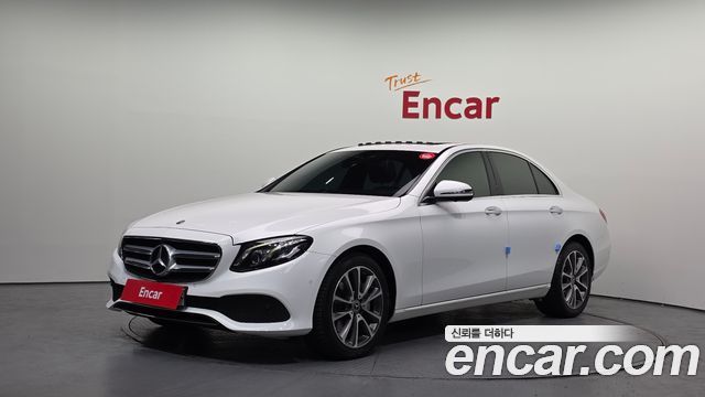 Mercedes-Benz E-Class 2019 — photo 1