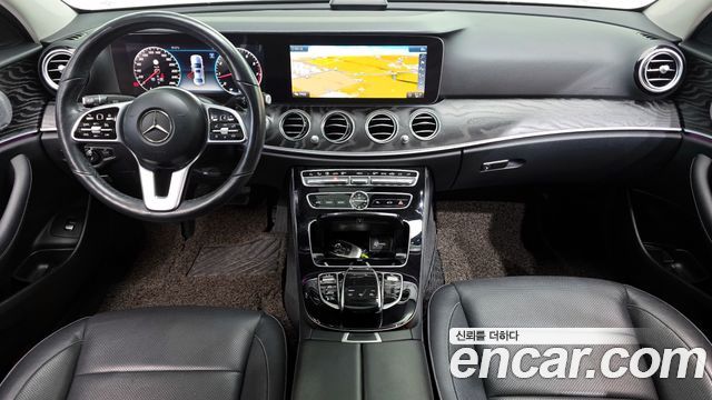 Mercedes-Benz E-Class 2019 — photo 7
