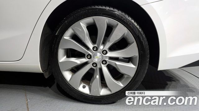Chevrolet Korea Malibu 2017 — photo 5