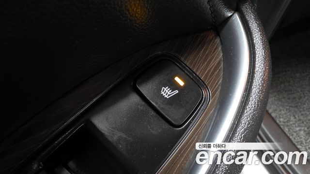 Chevrolet Korea Malibu 2017 — photo 19