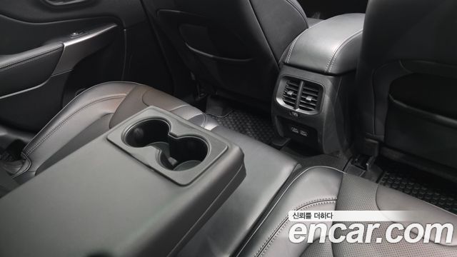 Jeep Cherokee 2021 — photo 31