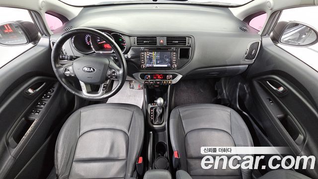 Kia pride 2014 — photo 10