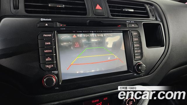 Kia pride 2014 — photo 20