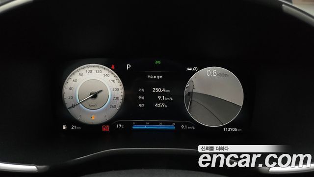 Hyundai Santafe 2021 — photo 11